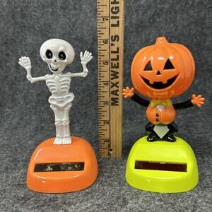 Solar Powered Dancing Halloween Skeleton & Pumpkin Figure Light-Activated Toys